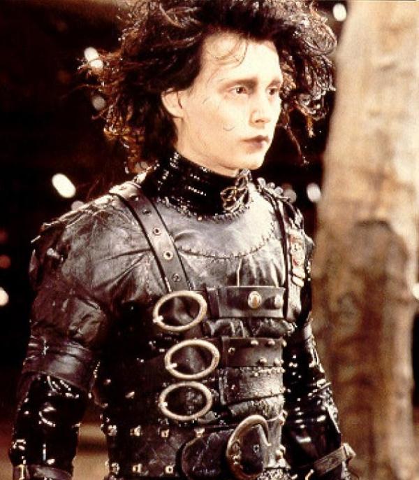 Cómo hacer un disfraz de Eduardo Manostijeras - Paso 2