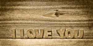 Cómo celebrar las bodas de madera