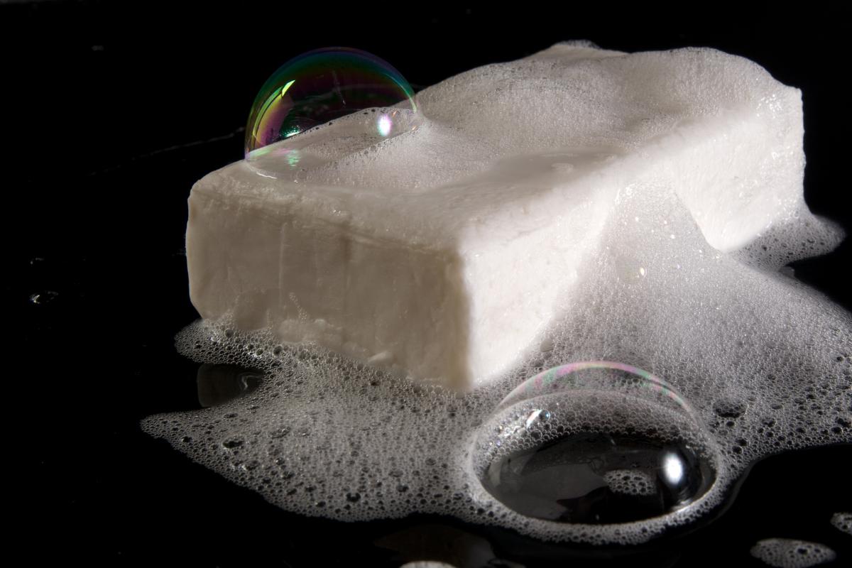 Jabón Beltrán: usos y trucos de limpieza