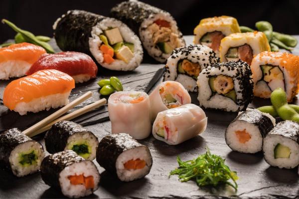 Gastronomía japonesa: los platos nipones que debes probar - Sushi