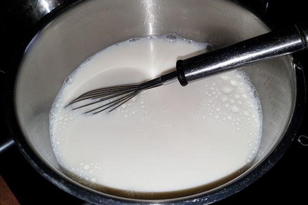 Receta tradicional de Tarta Larpeira gallega con crema: paso a paso - Paso 1