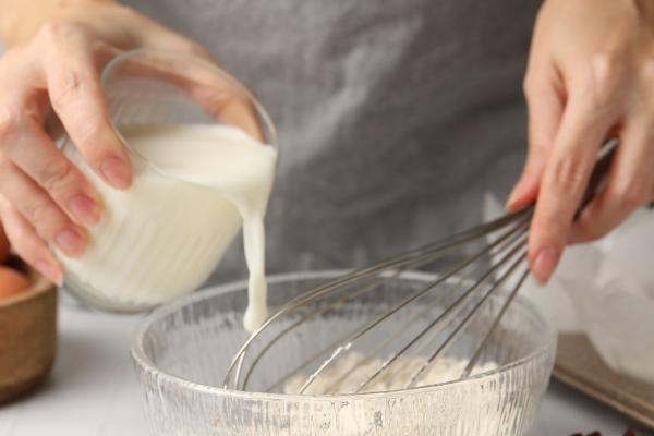 Hojuelas tradicionales de la abuela: receta fácil y rápida - Paso 2
