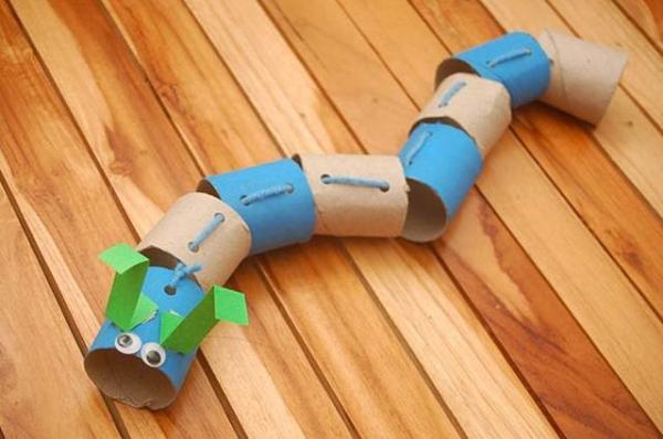 Cómo hacer una oruga de cartón