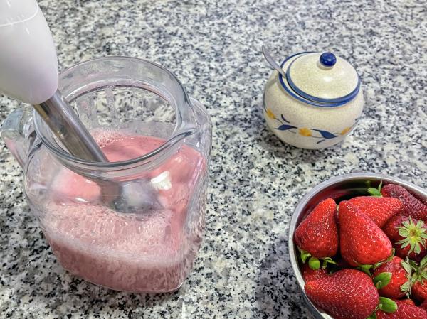 Cómo hacer granizado de fresa - Paso 2