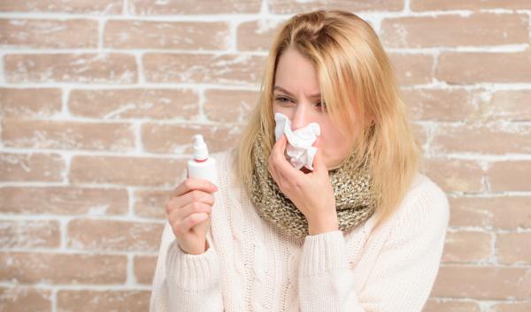 Cuáles son las alergias de otoño y cómo prevenirlas - Rinitis alérgica