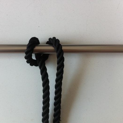 Cómo hacer un ballestrinque - Paso 4