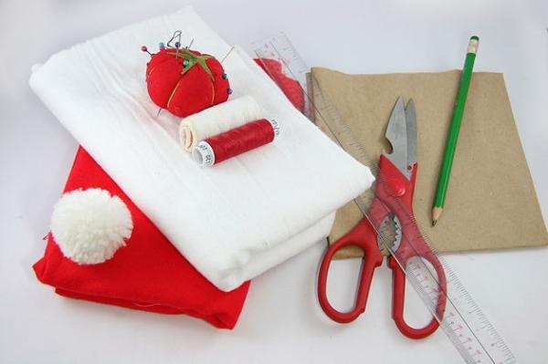 Manualidad - Sombrero de Papá Noel casero - Paso 1