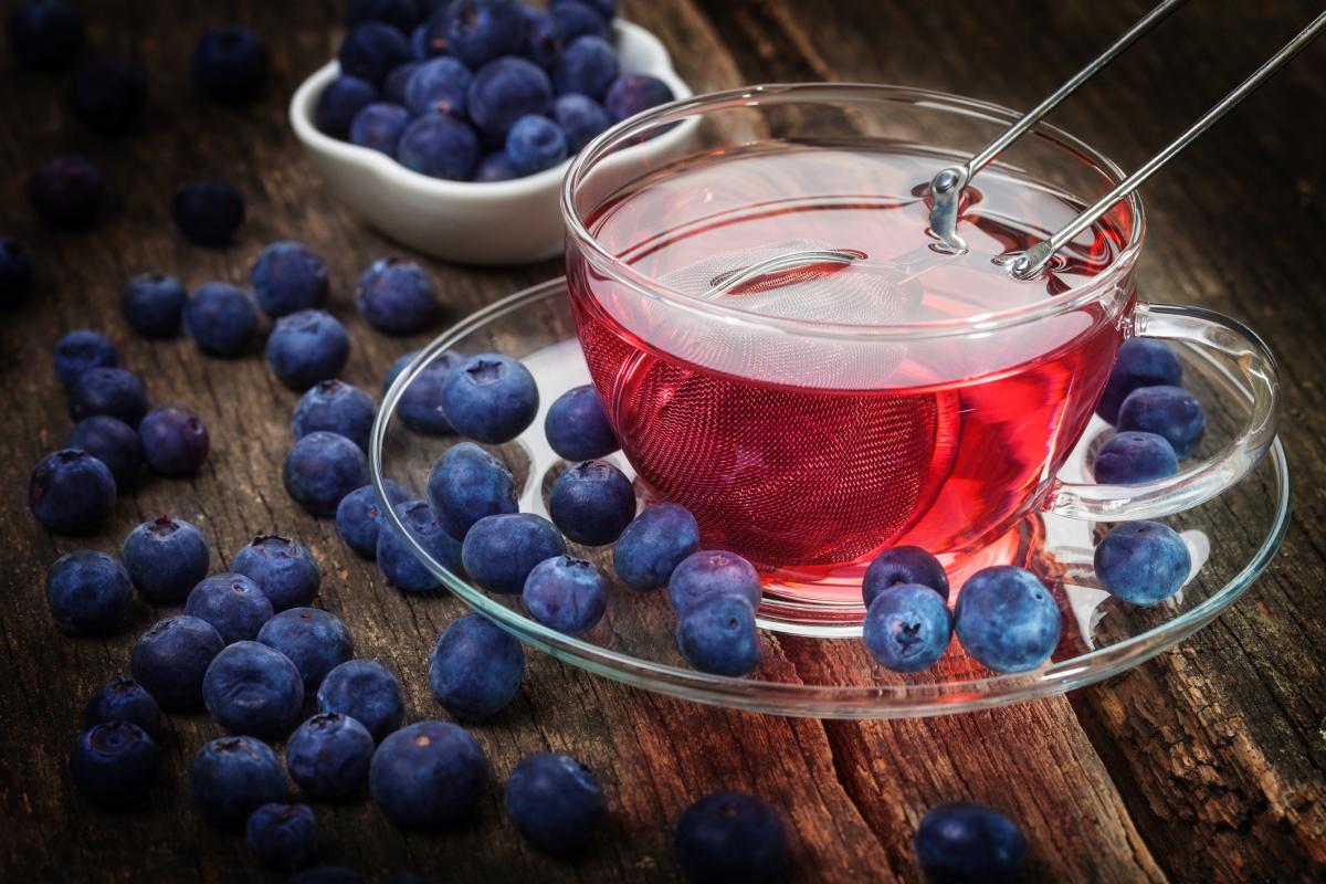 Infusión de arándanos: beneficios, cómo hacerla y contraindicaciones