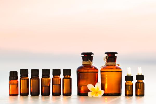 Aceites naturales para el cabello maltratado