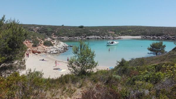 Descubre las mejores playas del norte de Menorca más tranquilas y menos turísticas - Cala Pudent