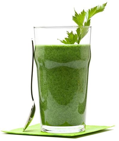 Cómo hacer jugos para limpiar los riñones - Jugo para limpiar los riñones de piña y perejil 