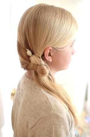 Cómo hacer un recogido bajo lateral