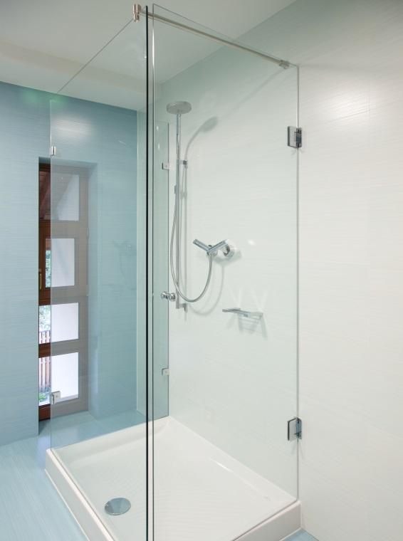 Cómo quitar las manchas de agua de la mampara