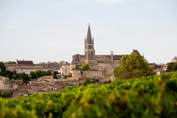 Los pueblos medievales de Francia más bonitos: norte y sur - Saint-Émilion