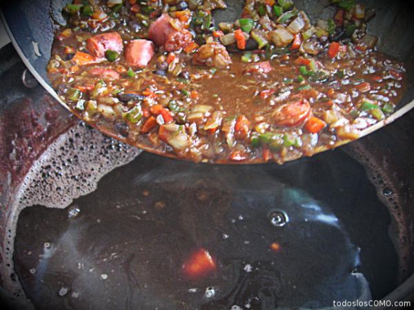 Cómo hacer frijoles refritos (caraotas negras) - Paso 10