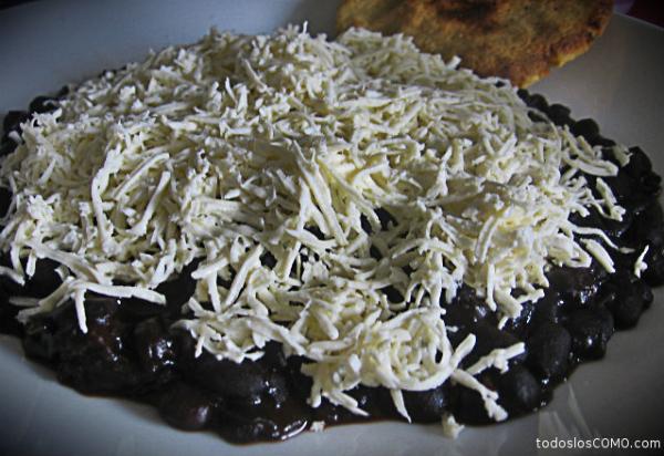 Cómo hacer frijoles refritos (caraotas negras) - Paso 12