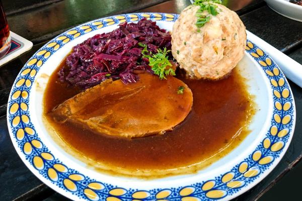 Comida típica de Alemania: los platos más imprescindibles - Sauerbraten
