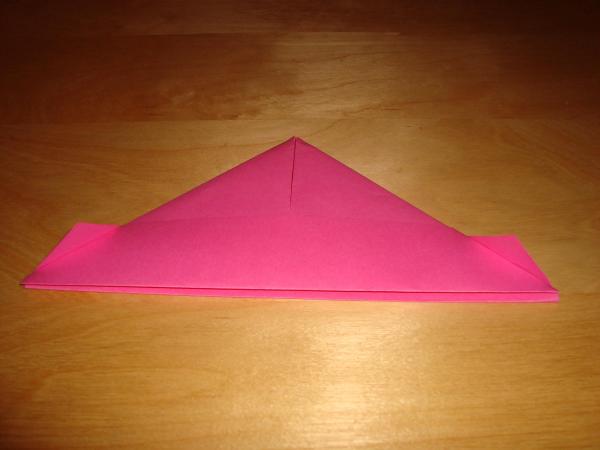 Cómo hacer un barquito de papel paso a paso - Paso 5