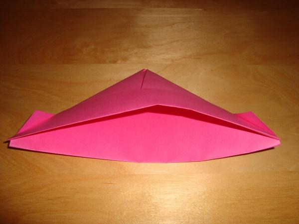 Cómo hacer un barquito de papel paso a paso - Paso 6