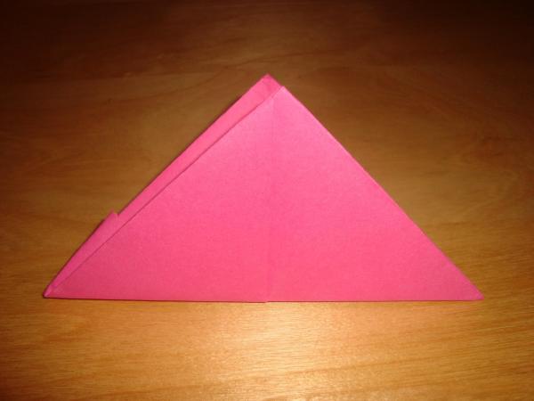 Cómo hacer un barquito de papel paso a paso - Paso 9