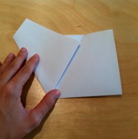 Cómo hacer copos de nieve de seis puntas con papel - Paso 7