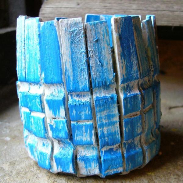 Cómo hacer un portalápiz con pinzas de tender la ropa - Paso 10