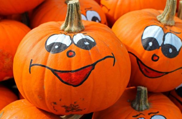 Cómo hacer una fiesta de Halloween para niños