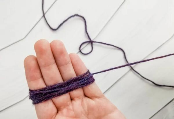 Cómo hacer un títere de calcetín sencillo - Paso 4