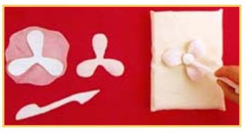 Cómo hacer flores con porcelana fría - Paso 2