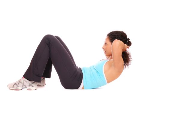 5 ejercicios para corregir la escoliosis - Ejercicio 5: Abdominales