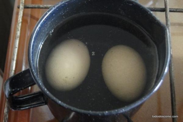 Cómo hacer ensalada de papa y huevo - Paso 2