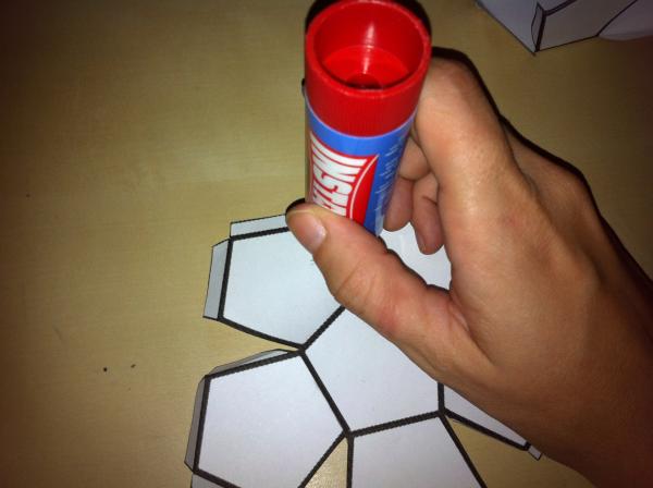 Cómo hacer un dodecaedro - Paso 4