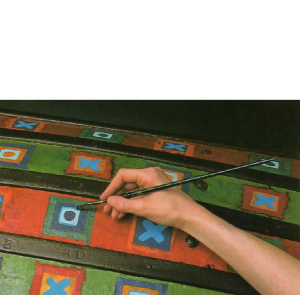 Cómo renovar un baúl de madera - Paso 8