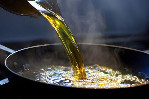 Roscos fritos de la abuela: receta tradicional de toda la vida - Paso 3