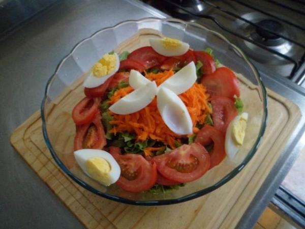 Cómo hacer pollo al horno con ensalada - Paso 4