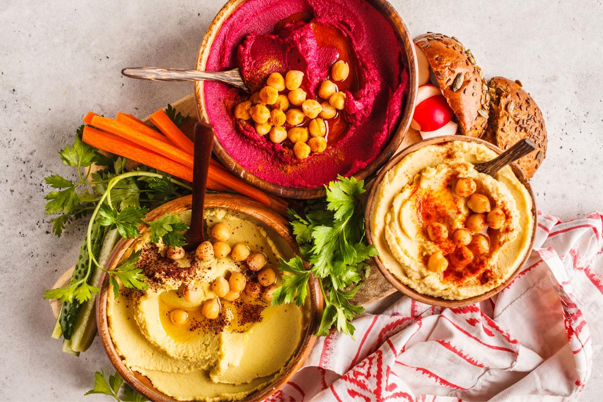 ¿Con qué comer hummus? Descubre las combinaciones más deliciosas