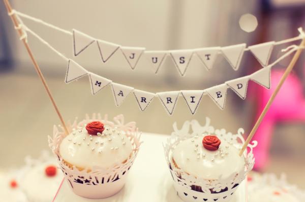 Cómo preparar una mesa dulce para bodas - Cupcakes 