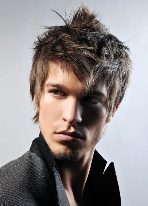 Cómo peinarme para ir a una primera comunión - Peinados masculinos