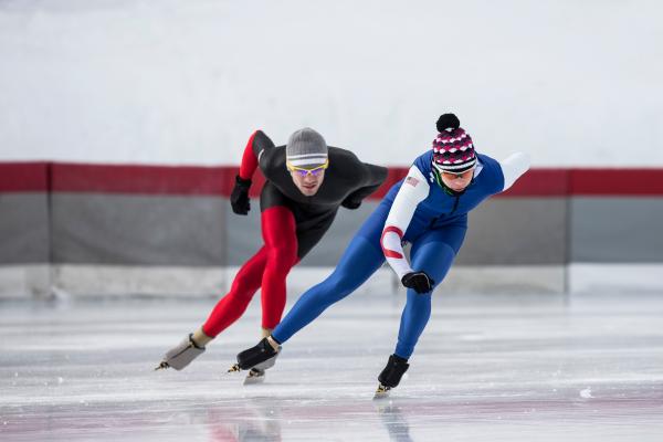 Tipos de patinaje: descubre todas sus modalidades y características - Patinaje de velocidad sobre hielo