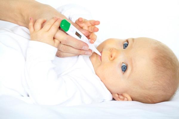 Qué hacer si mi bebé tiene fiebre