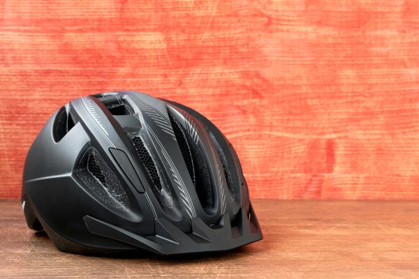 Tipos de cascos para bicicleta: conoce las diferencias y cómo elegir - Cascos para MTB y carretera
