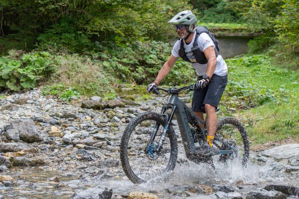 Tipos de cascos para bicicleta: conoce las diferencias y cómo elegir - Cascos trail/enduro