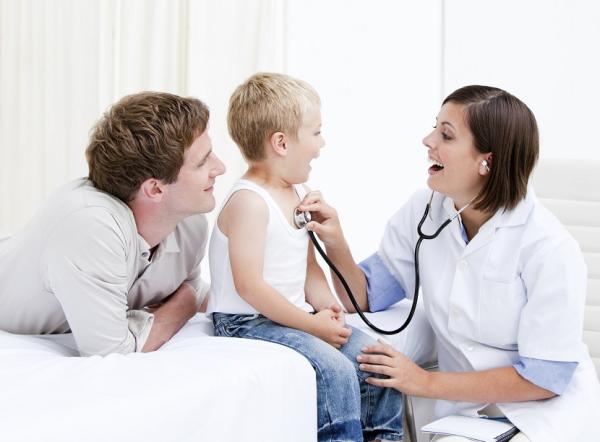 Cómo curar la sinusitis en niños - Paso 1