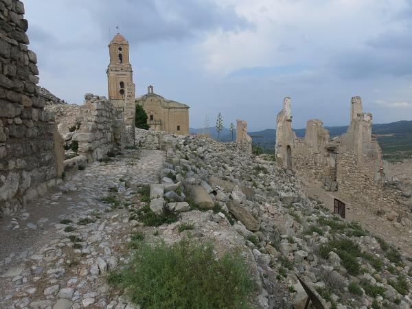 Los pueblos abandonados en España más espectaculares - Poble Vell de Corbera d'Ebre - Tarragona