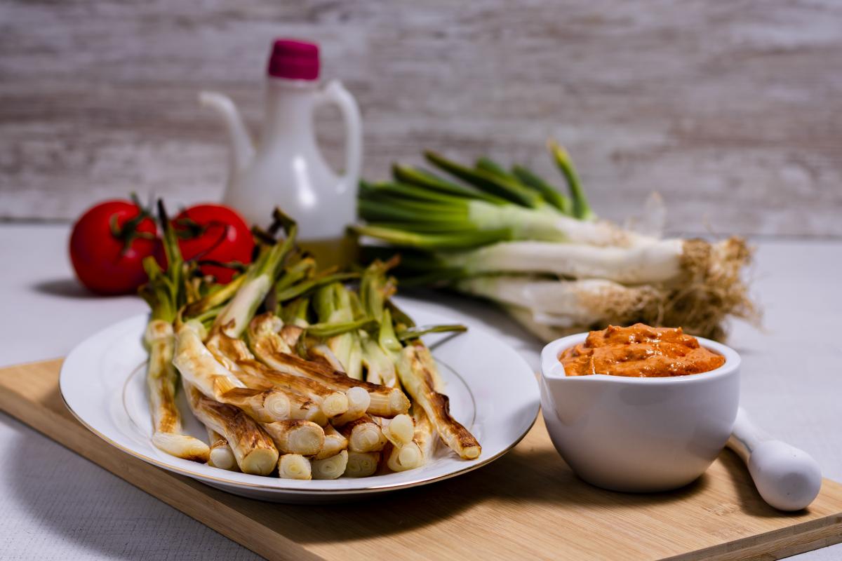 Cómo hacer calçots al horno