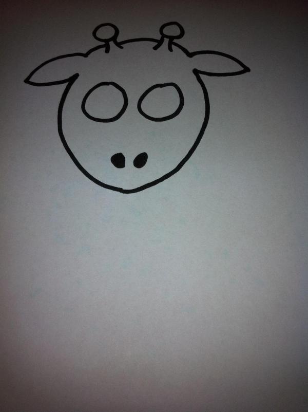 Cómo dibujar una jirafa de dibujo animado - Paso 4