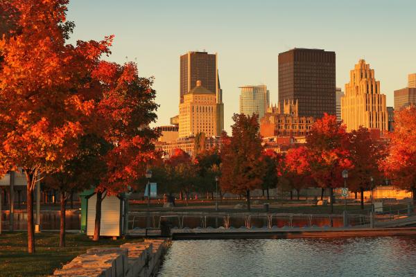 ¿Dónde viajar en octubre? La guía con destinos perfectos para este mes - Montreal - Canadá