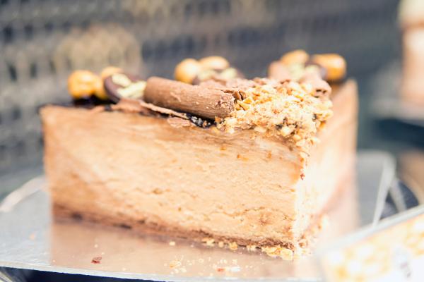 Cómo hacer tarta de turrón blando para estas Navidades, una receta fácil que triunfa - Paso 13