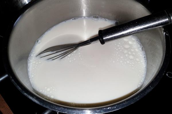 Cómo hacer tarta de turrón blando para estas Navidades, una receta fácil que triunfa - Paso 6