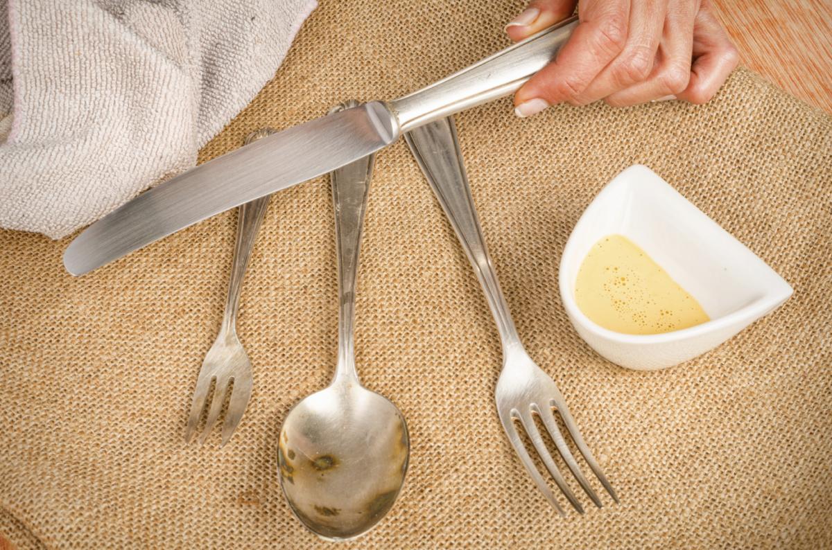 Cómo limpiar la plata con vinagre